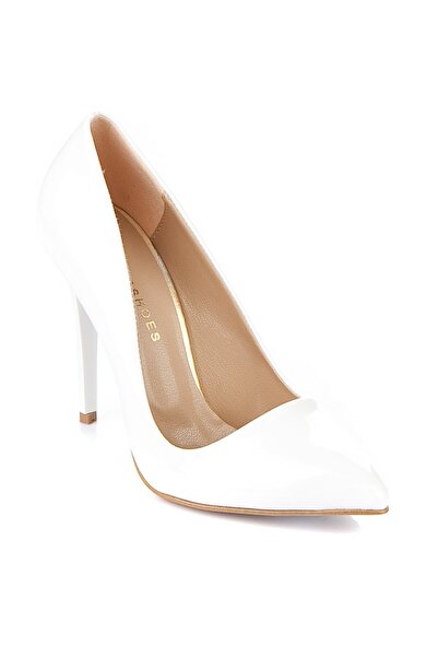 Fox Shoes Dámské bílé boty na podpatku 8922151909