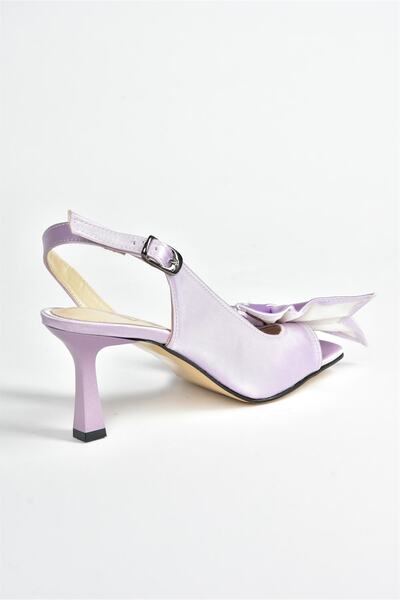 Fox Shoes Dámské boty se saténovou stuhou na podpatku K749384904