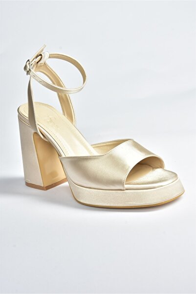 Fox Shoes Dámské boty na silném podpatku ze saténové tkaniny M570345604