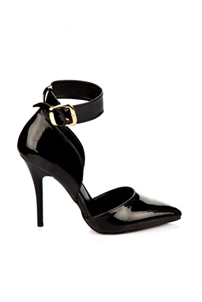 Fox Shoes Dámské černé lakované boty na podpatku