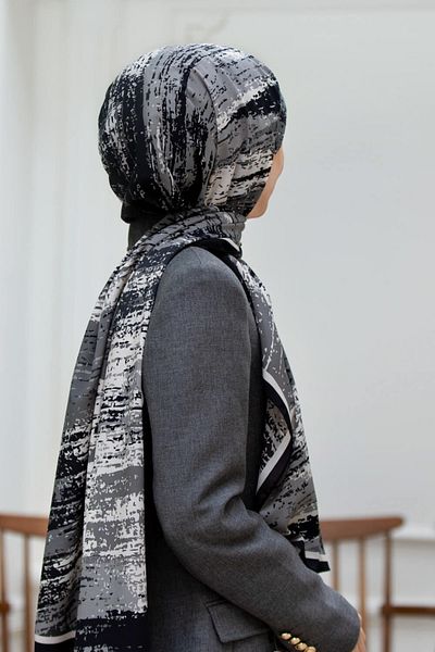 Vissona Γυναικείο σάλι Luxury Medina Silk Μαύρο