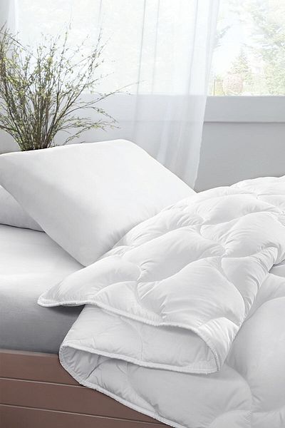 MEKA TEKSTİL Double Microfiber Quilt + 2 Pillow Set