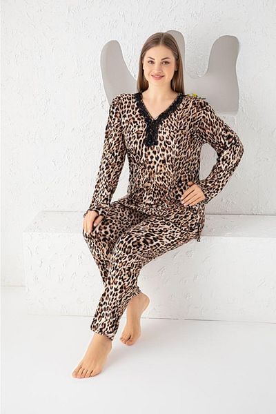 MEBA Σετ πιτζάμες με μακρυμάνικο σε μέγεθος Leopard