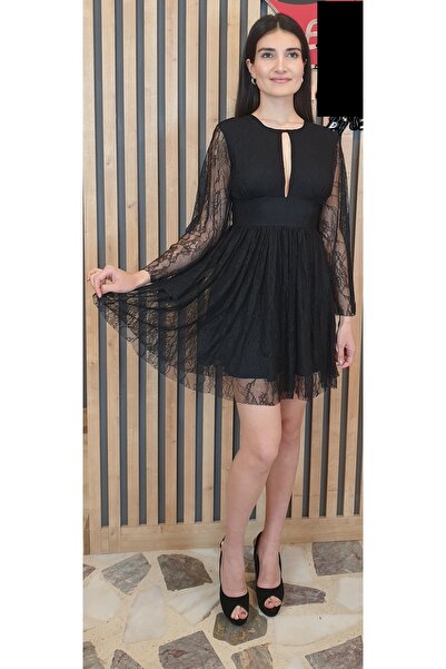 serpildinc Siyah Dantel Mini Elbise