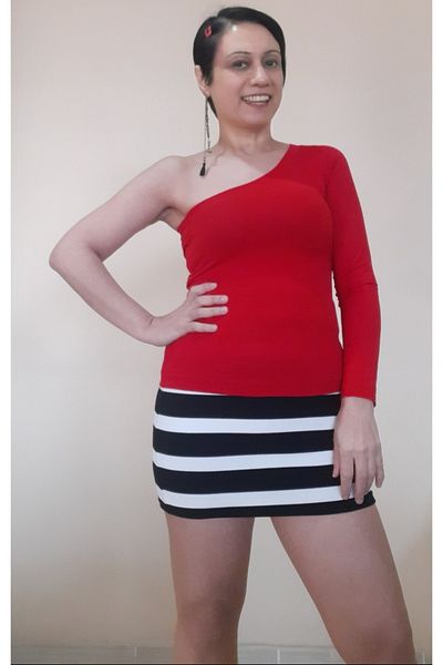 Mertcan Butik Red One Shoulder Open Long Sleeve Combed Cotton Viscose Blouse