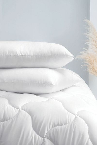 MEKA TEKSTİL Double Microfiber Quilt + 2 Pillow Set