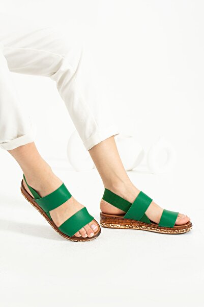 Ayax صندل نسائي مرن بشريط مسطح أخضر عشبي