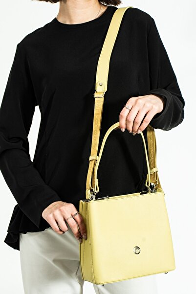 Just Polo حقيبة كتف نسائية متوسطة الحجم بحزامين و3 أقسام مغناطيسية - Shp-5014