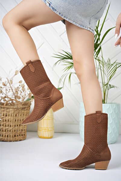 Favi Ayakkabı Taba Süet Lazer Kesim Delikli Alçak Topuklu Yazlık Çizme