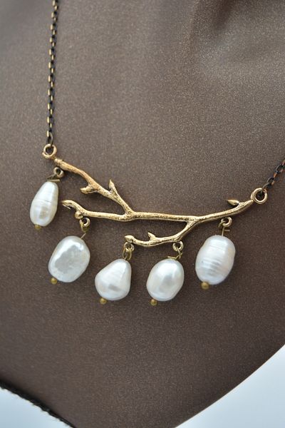 Stoneage Tree Branch Necklace with Real Pearls
