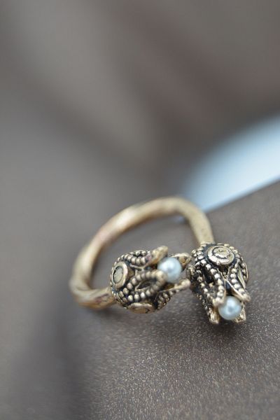 Stoneage Tulip Adjustable Women's Ring with Pearls Mine Copper