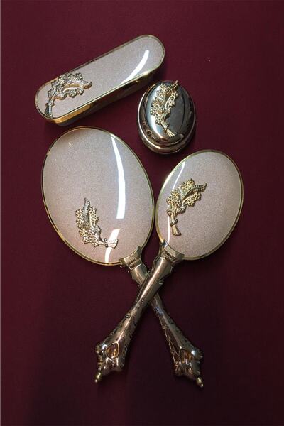 CAMOMILE Σετ χτενών και καθρεφτών νυφικής προίκας Sarmaşık Gelin Çeyiz 4 τεμα...