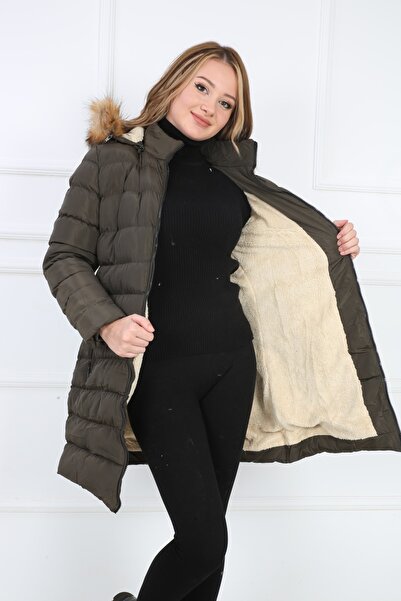 B&T Kadın Haki Renkli Çıkarılabilir Kapüşonlu Ve Kürklü Şişme  Mont