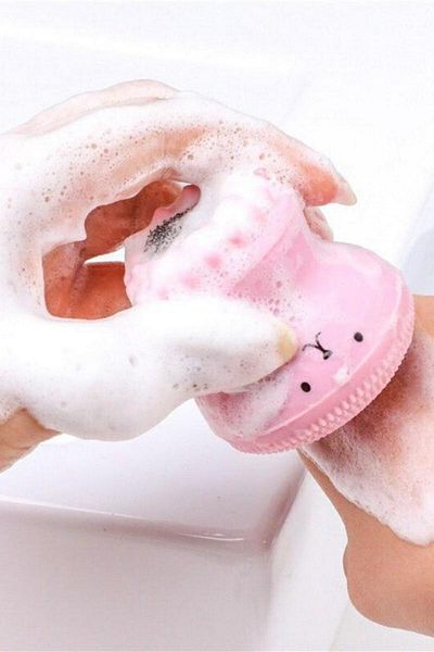 Buffer Mini Exfoliating Brush - Hand and Face Cleansing Effect