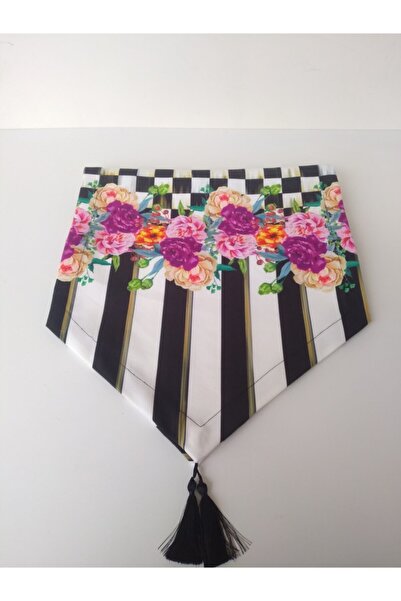 Ayşemce تحديد الموقع متقلب -mackenzie عمودي مخطط نمط الأزهار عداء. (مع شرابات سوداء)