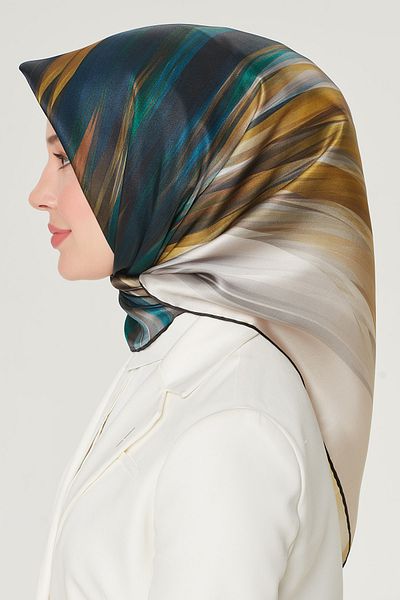 Armine Eșarfă de mătase 8508d (SURA)