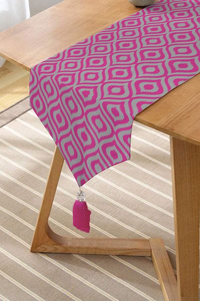Realhomes Special Design Fuchsia Ikat Patterned Digital Printed Tasseled Chenille Triangle Runner on Gray Background