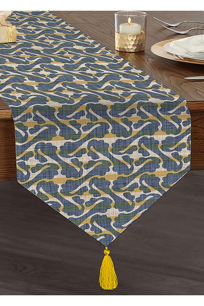 Realhomes Chenille Triunghi Runner cu blugi maro dungi ciucuri decorative pe fundal gri
