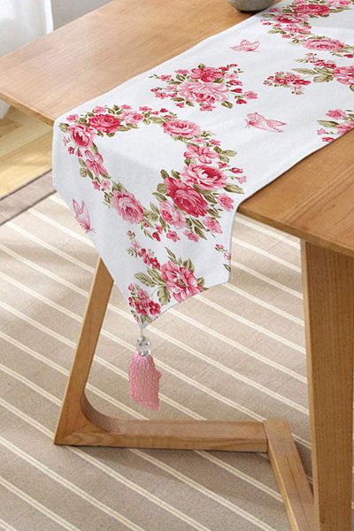 Realhomes Design personalizat Imprimat digital Decorativ Tufted Chenille Triunghi Runner