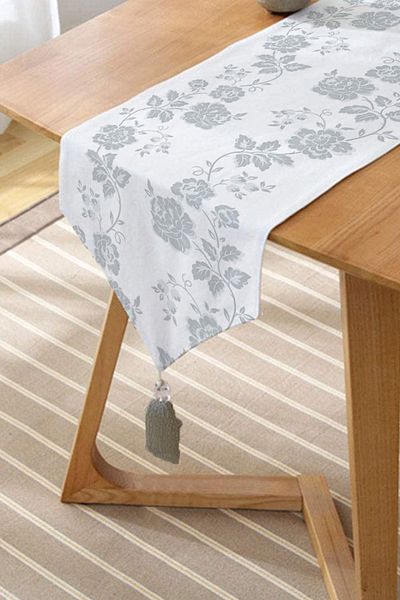 Realhomes Design personalizat Imprimat digital Decorativ Tufted Chenille Triunghi Runner