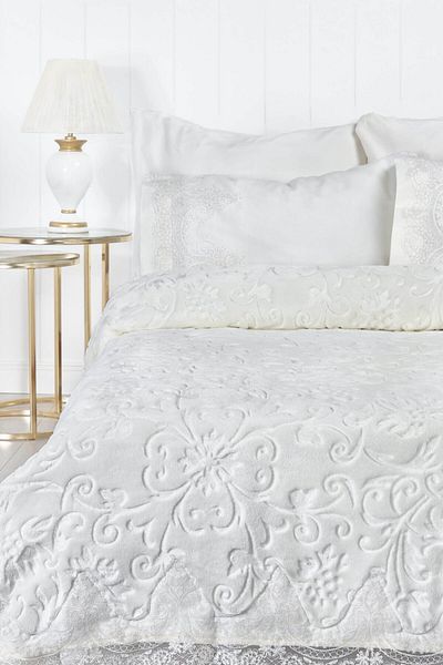 Armes Home Cream Elite Double Blanket Set