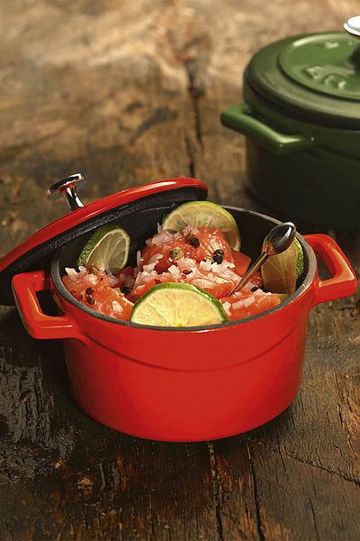Lava Cast Iron Mini Pot Inner Diameter 10 Cm - Red