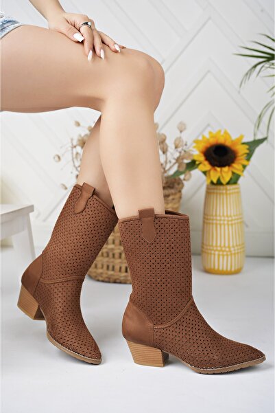 Favi Ayakkabı Taba Süet Lazer Kesim Delikli Alçak Topuklu Yazlık Çizme