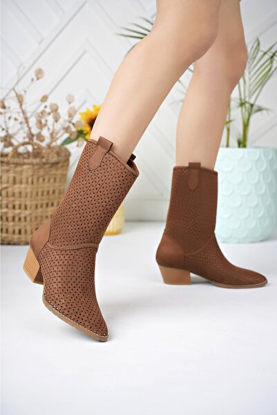 Favi Ayakkabı Taba Süet Lazer Kesim Delikli Alçak Topuklu Yazlık Çizme