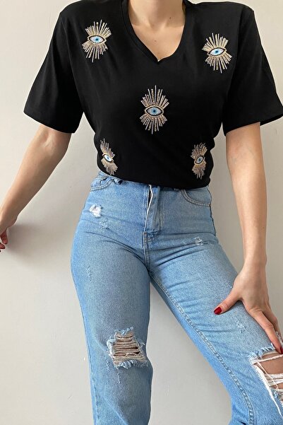 FEMELLE Dámské černé tričko se vzorem očí s výstřihem do V a flitry vyšívané 100% bavlnou plus velikost