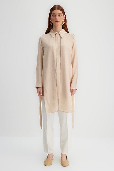 Trendyol Modest X Kevser Sarıoglu Бежевий тканий гомлек з деталями TCLSS23TG00006 TCLSS23TG00006