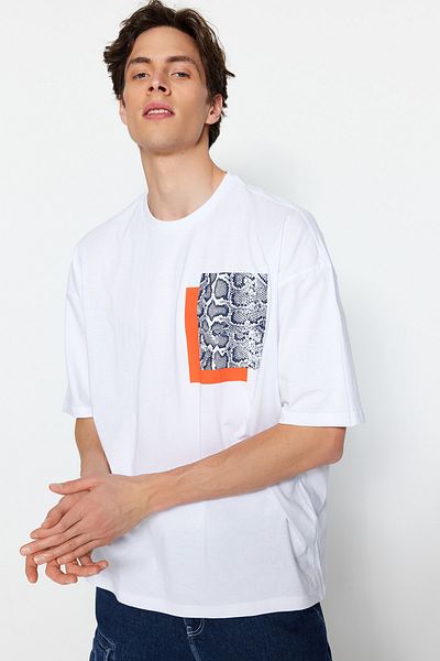 Trendyol Collection Oversize Λευκό εμπριμέ βαμβακερό μπλουζάκι - κοντό μανίκι, 100% βαμβάκι TMNSS21TS0149