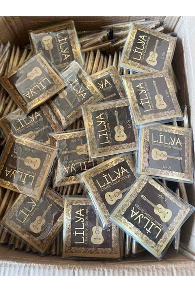 LİLYA L-106 Model Imported Bronze Wrapped Classic Guitar String Set-Pena Gift