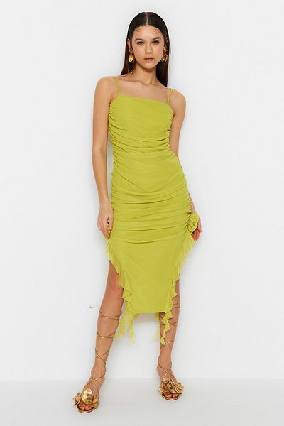 Trendyol Collection Λάδι Πράσινο Τριαντάφυλλο Λεπτομερές βραδινό φόρεμα με βολάν TPRSS23EL00522