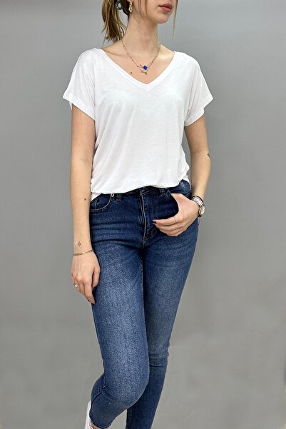 Tam Moda Kadın Ve Yaka T-shirt Beyaz