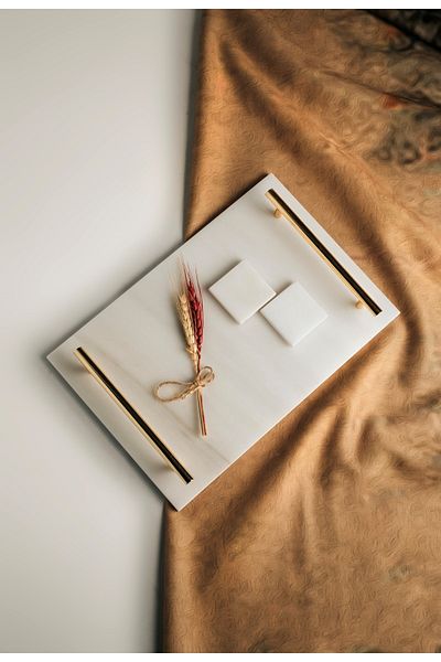 MERALP Thin Marble Gold Promise/ Engagement Tray with 2 Removable Rings, Metal Profile Handle