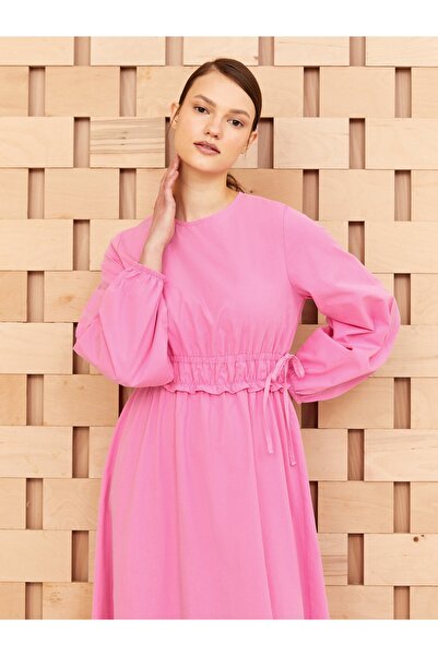 LC Waikiki Crew nyakú, egyenes hosszú ujjú poplin női ruha