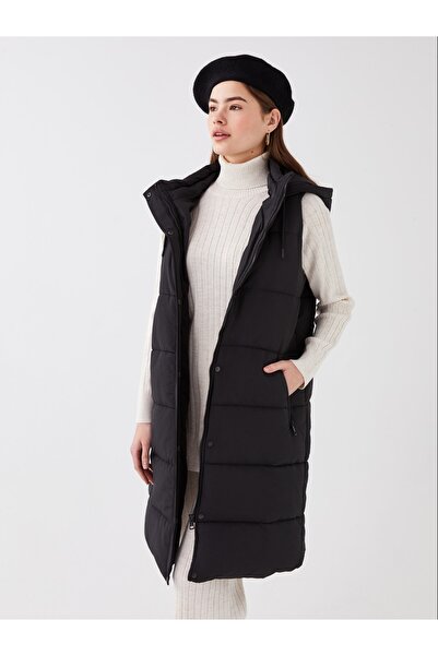 LC Waikiki Kadın Kapüşonlu Düz Şişme Yelek