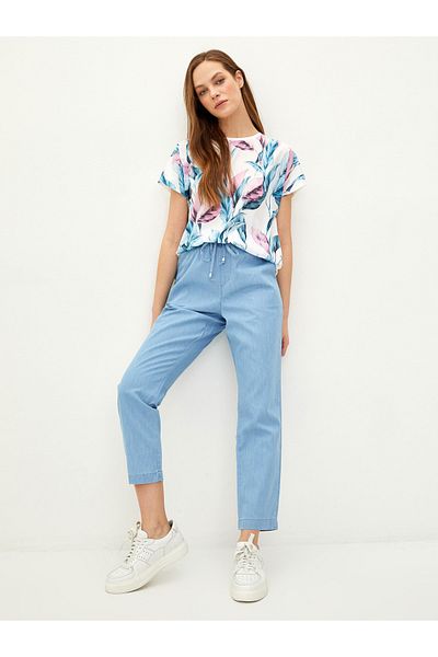 LC Waikiki Comfortable Fit Straight Pocket Detailed Women's Jean Pants with Elastic Waist