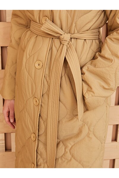 LC Waikiki Dámský kabát s košilovým límečkem s dlouhým rukávem s vlastním vzorem