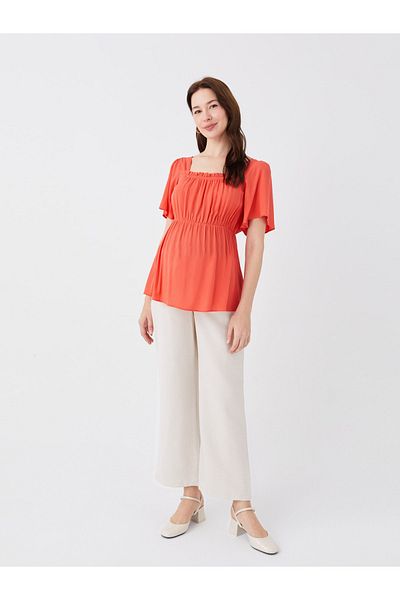 LC Waikiki Einfarbige, kurzärmlige Umstandsbluse mit quadratischem Ausschnitt