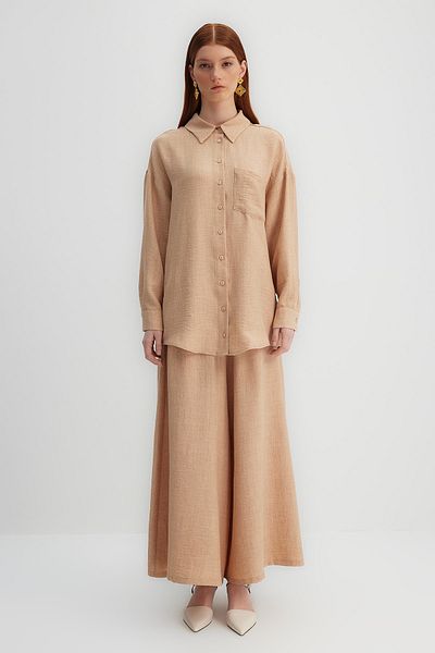 Trendyol Modest X Kevser Sarıoglu Camel Φαρδύ Πουκάμισο-Παντελόνι Υφαντό Σετ TCLSS23US00001