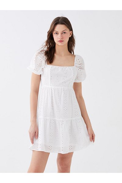 LC Waikiki Rochie de damă cu broderie cu mâneci scurte, cu modele, cu gât pătrat