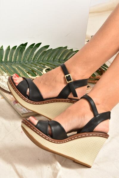 Fox Shoes Women's Black Wedge Heeled Shoes 9674040209
