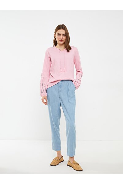 LC Waikiki Bağlamalı Yaka Nakışlı Uzun Kollu Kadın Bluz