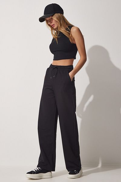 Happiness İstanbul Schwarze, lockere, gestrickte Jogginghose mit weitem Bein für Damen XR00017