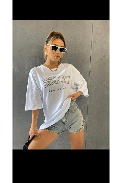 Harmandar Brooklyn New York Štampano Unisex bela Oversize kroj T-shirt