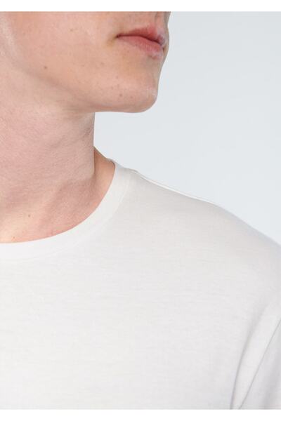 Mavi Μαύρο εμπριμέ Λευκό T-Shirt κανονική εφαρμογή / κανονική κοπή 0611403-70057