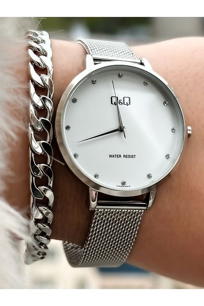 Q&Q Steel Strap, Waterproof, Silver Color Women's Wristwatch + bracelet