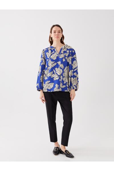 LC Waikiki Kadın Kaçık Yaka Desenli Uzun Kollu Bluz