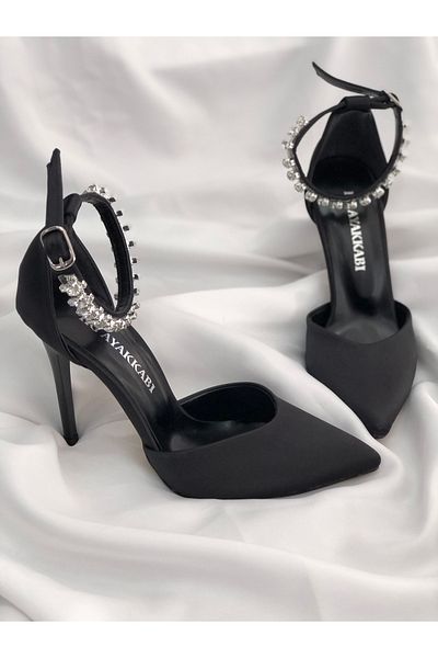Hg Ayakkabı Stiletto din piatră cu toc din satin negru Nayan